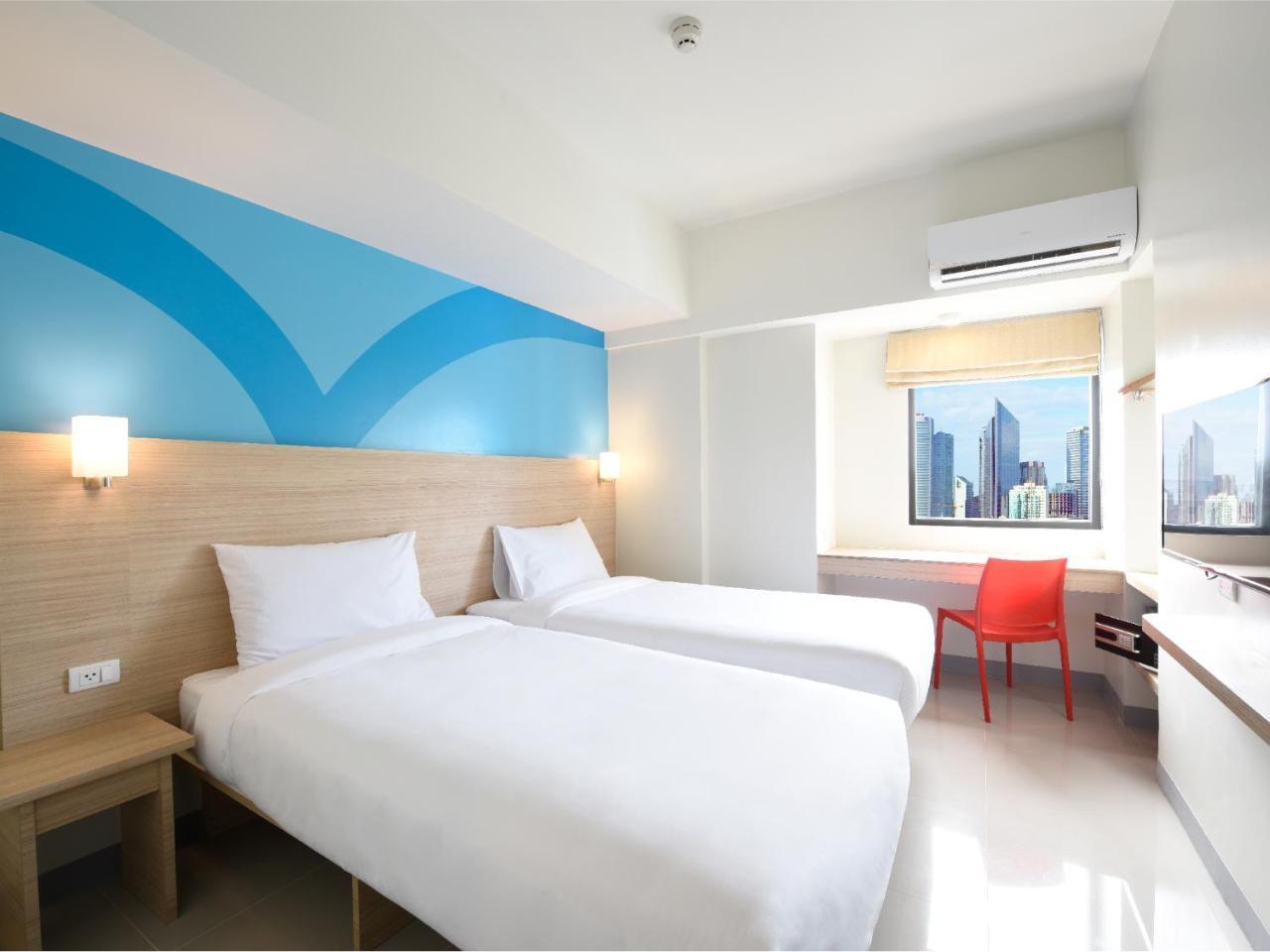 Hop Inn Hotel Tomas Morato Quezon City Cidade Quezon Exterior foto